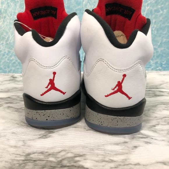 🚨SOLD🚨Jordan 5 Retro “White, Red, Black” - Picture 5 of 7